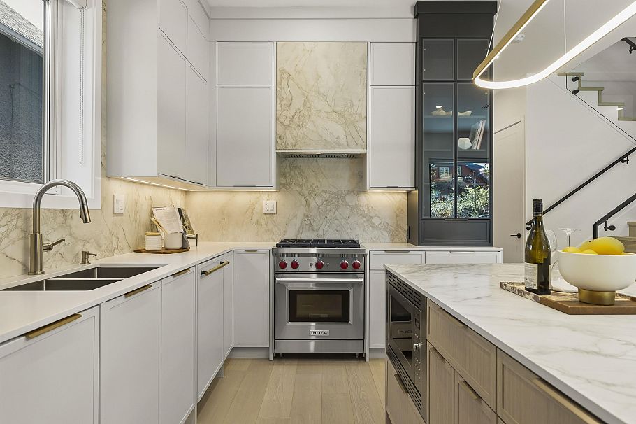 1 3255 W 13th Avenue Vancouver, BC - 6