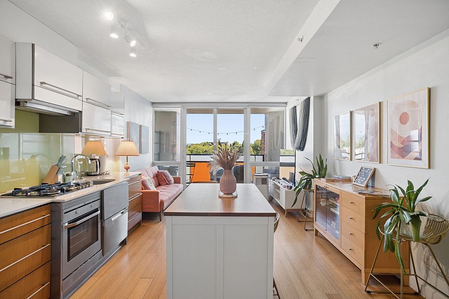 709 718 Main Street Vancouver, BC - 11