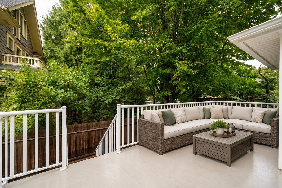 2537 Woodland Drive Vancouver, BC - 34