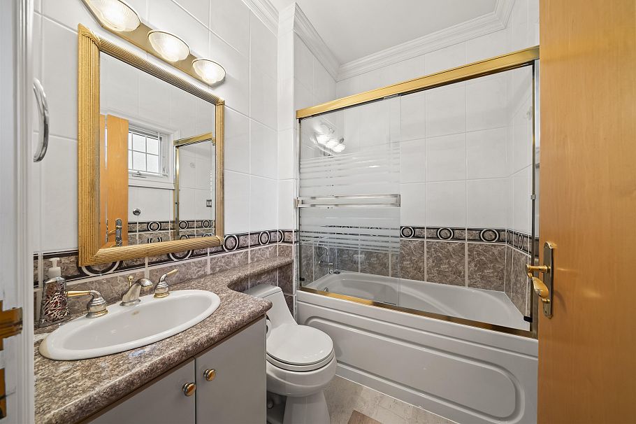 1050 Connaught Drive Vancouver, BC - 26