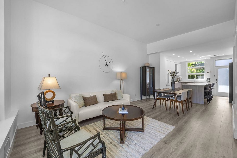 153 2060 Curling Road North Vancouver, BC - 7