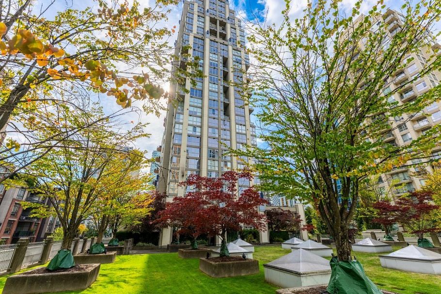 401 1238 Richards Street Vancouver, BC - 35