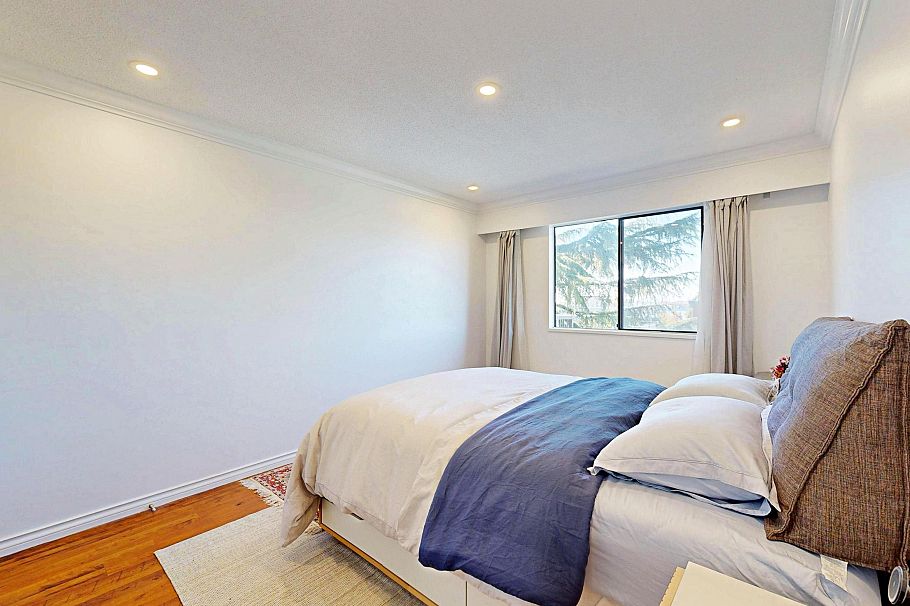 204 252 W 2nd Street North Vancouver, BC - 23