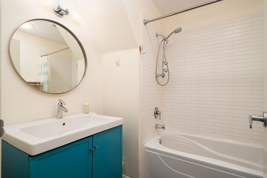 2537 Woodland Drive Vancouver, BC - 20