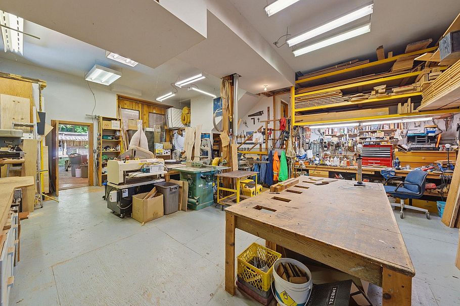 5481 Indian River Drive North Vancouver, BC - 31