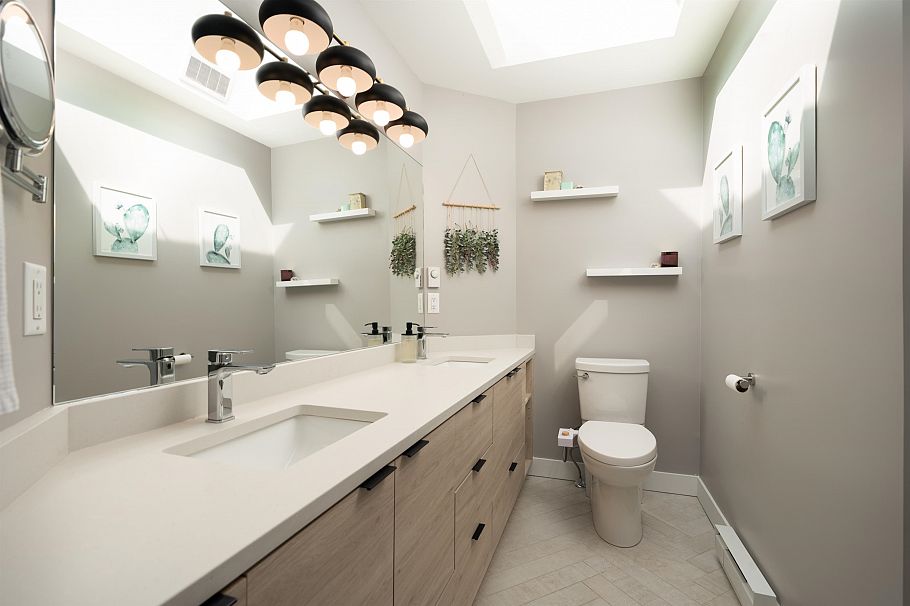 329 Garden Drive Vancouver, BC - 13