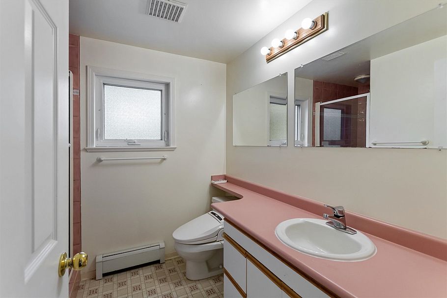 1806 Western Parkway Vancouver, BC - 11