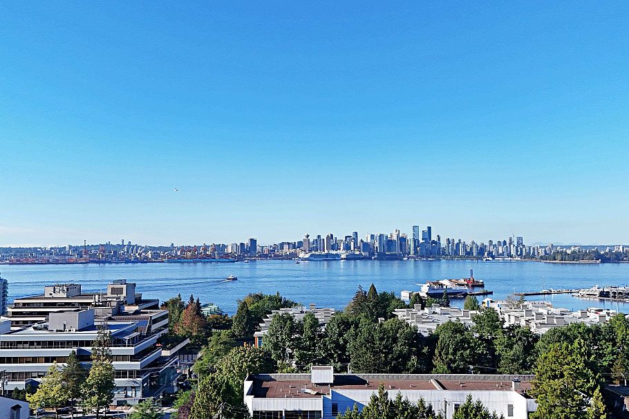 204 252 W 2nd Street North Vancouver, BC - 39