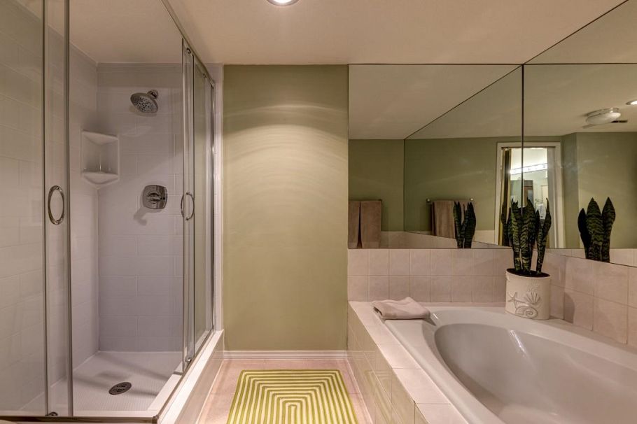 108 999 Berkley Road North Vancouver, BC - 12