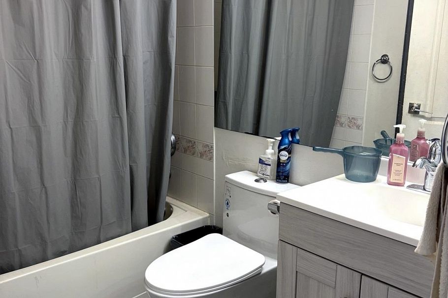 205 3455 Ascot Place Vancouver, BC - 5