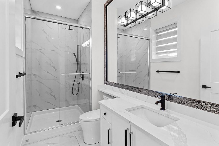 333 E 64th Avenue Vancouver, BC - 21