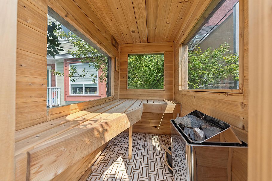 1250 E 11th Avenue Vancouver, BC - 24