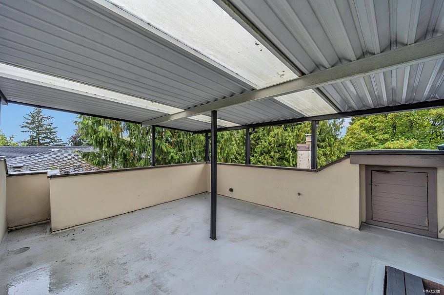 5540 Alma Street Vancouver, BC - 21