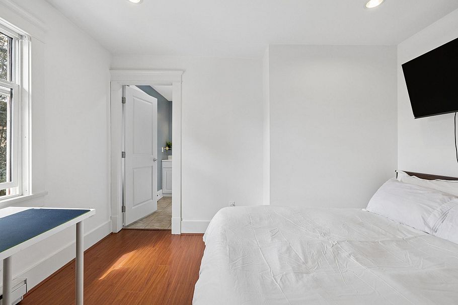 971 Nicola Street Vancouver, BC - 19