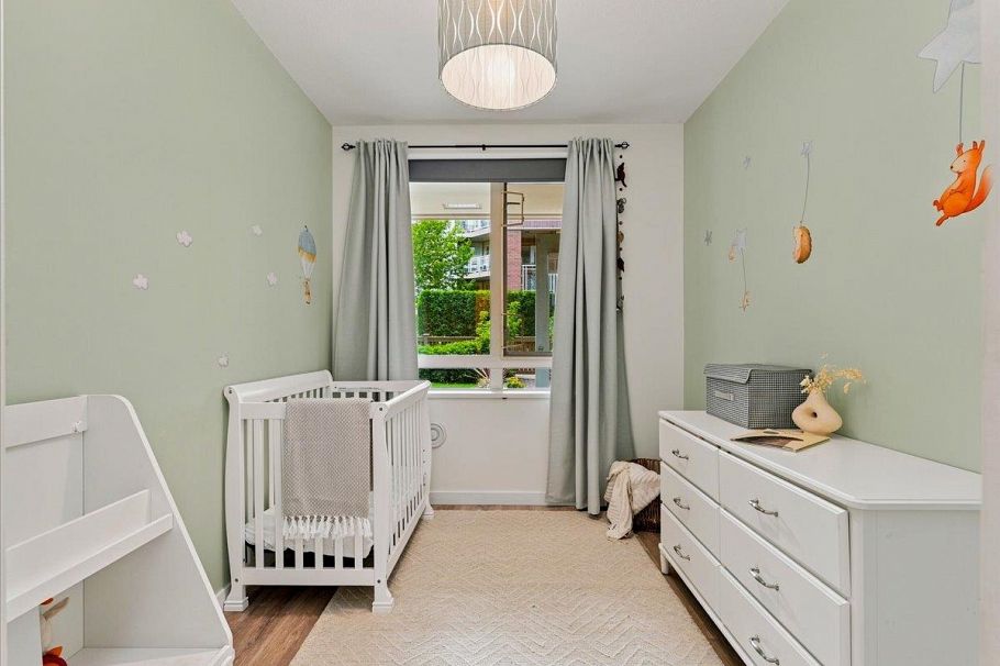 G11 139 W 22nd Street North Vancouver, BC - 21