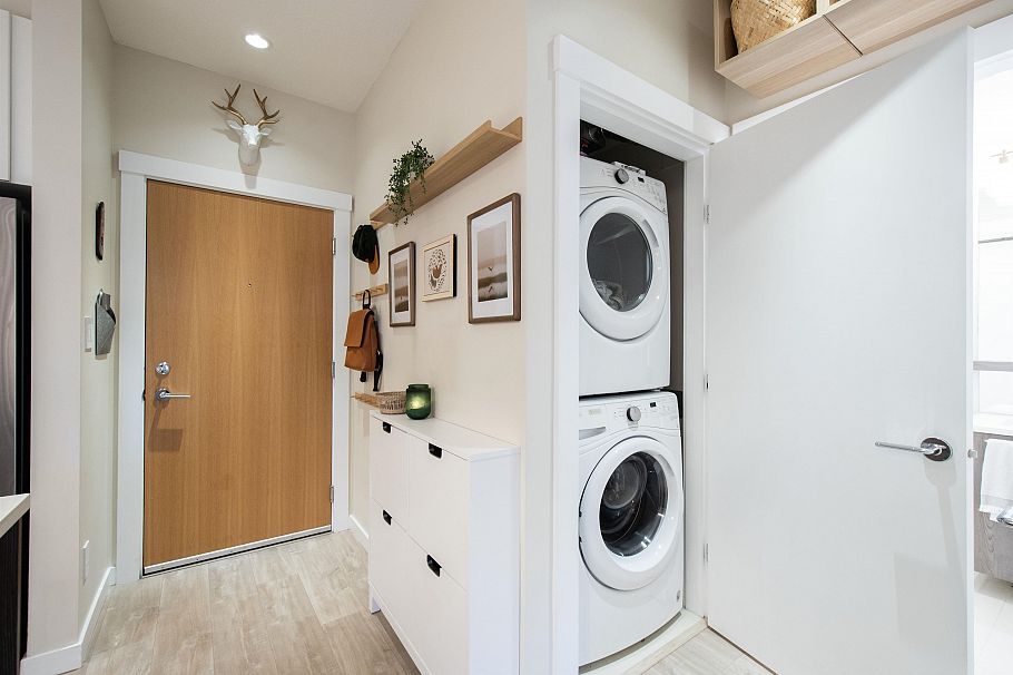 111 615 E 3rd Street North Vancouver, BC - 21