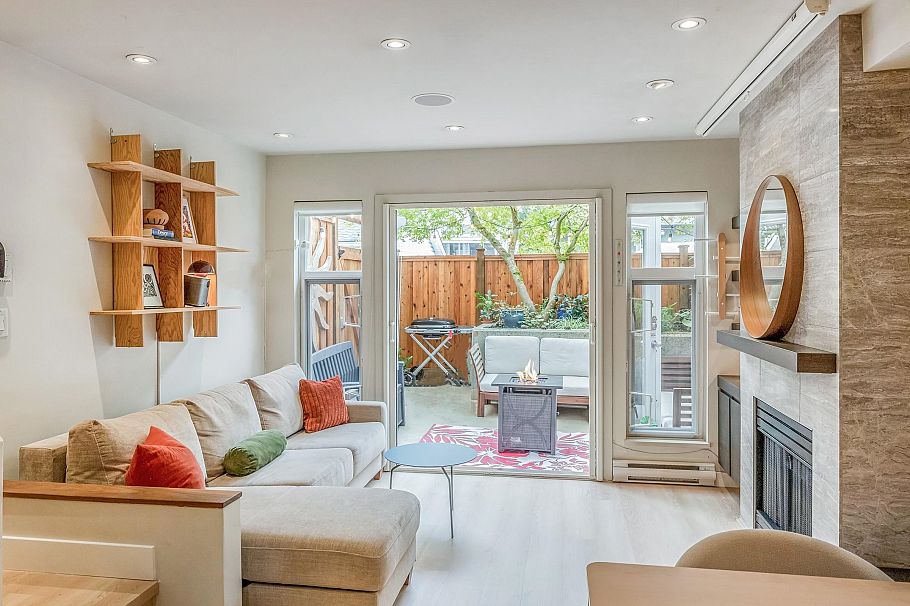 246 2565 W Broadway Street Vancouver, BC - 11