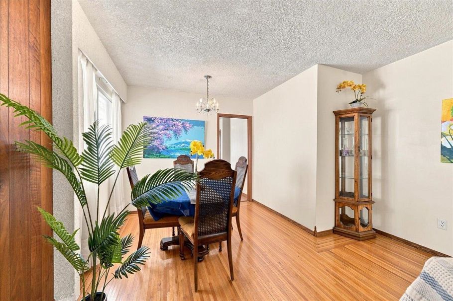 5884 Ormidale Street Vancouver, BC - 8