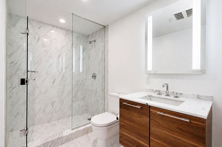 8460 Cornish Street Vancouver, BC - 24