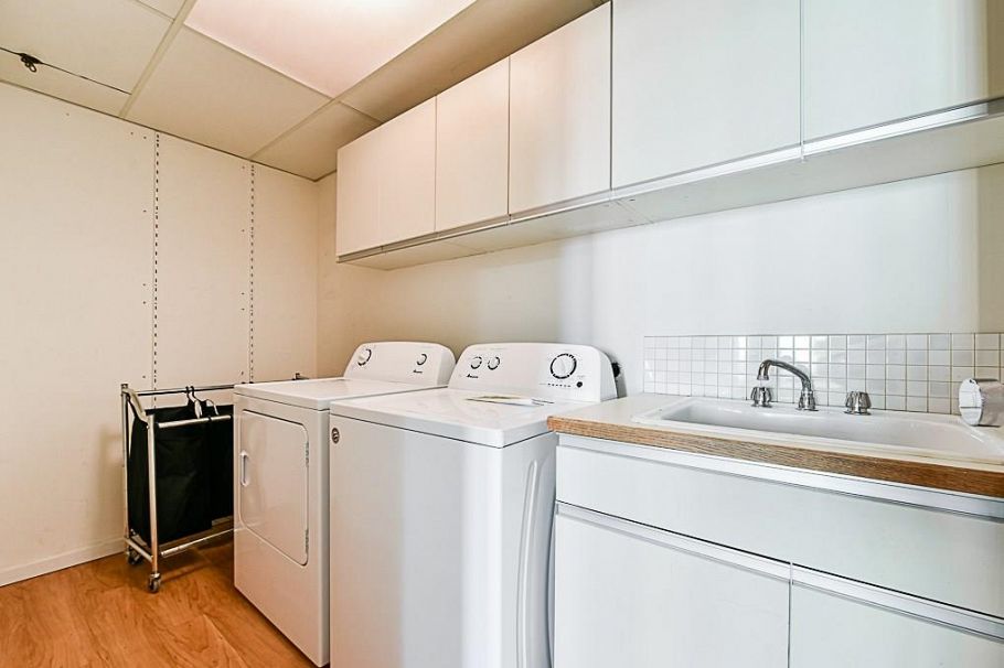 501 738 Broughton Street Vancouver, BC - 1
