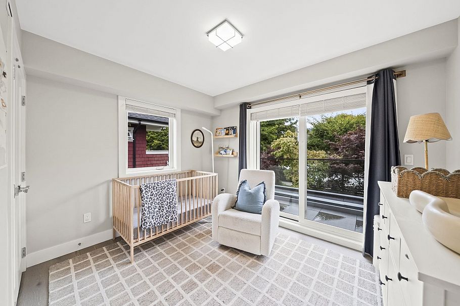 2 233 W 5th Street North Vancouver, BC - 14