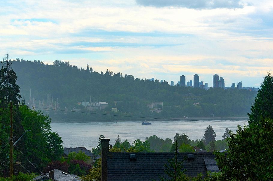 3067 Plymouth Drive North Vancouver, BC - 3