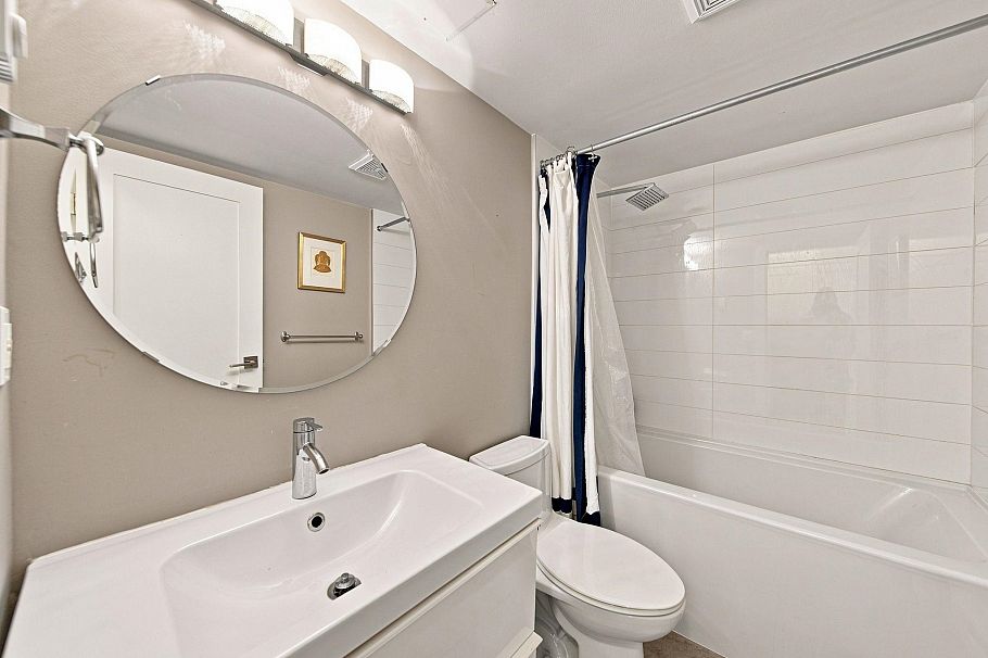 3062 Willow Street Vancouver, BC - 19