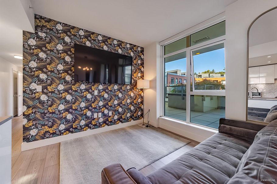 409 3581 E Kent Avenue North Vancouver, BC - 3
