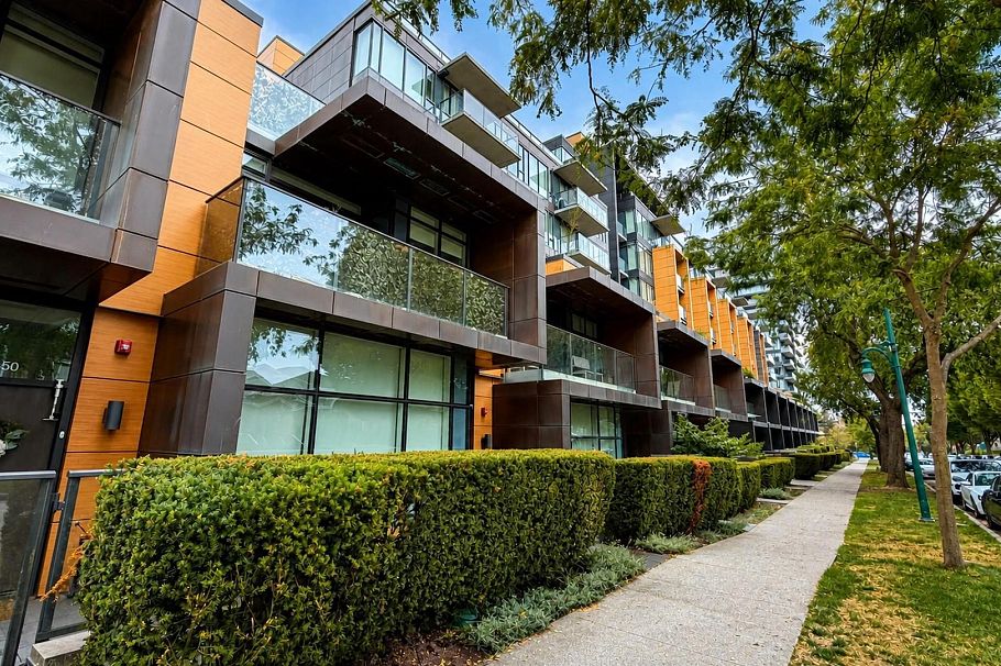 8460 Cornish Street Vancouver, BC - 2