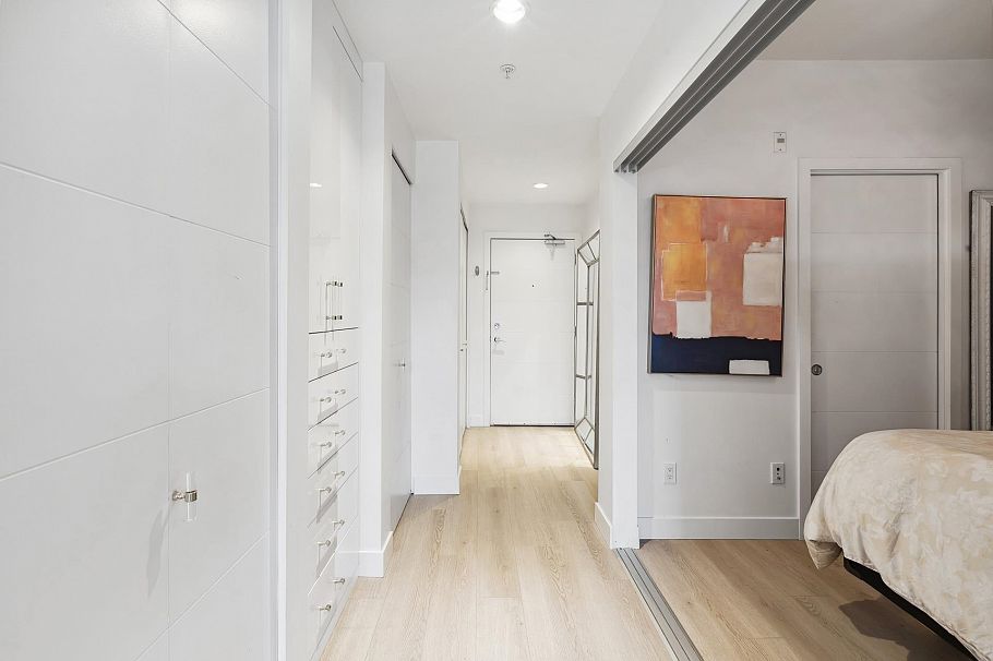 513 733 W 3rd Street North Vancouver, BC - 13