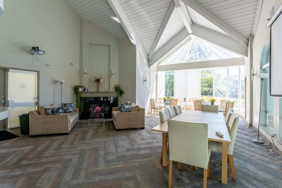 401 7620 Columbia Street Vancouver, BC - 25