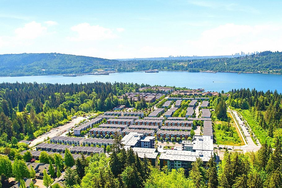 513 3596 Malsum Drive North Vancouver, BC - 33