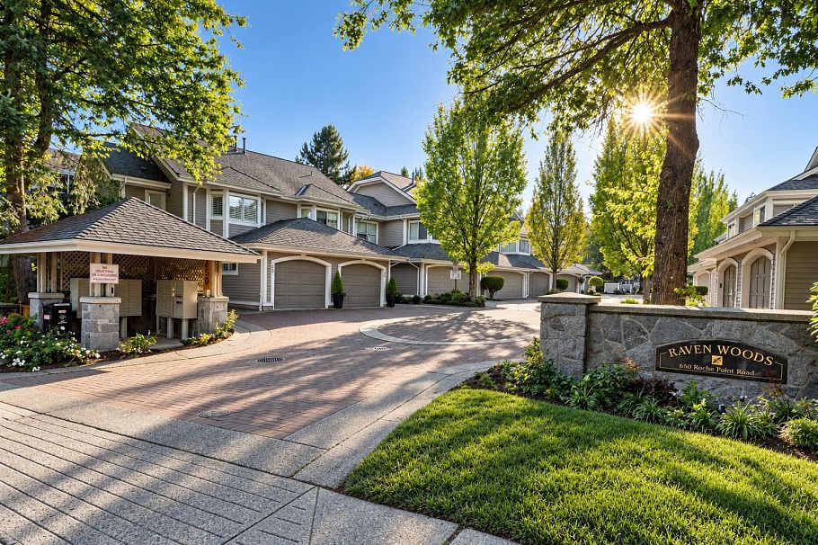 36 650 Roche Point Drive North Vancouver, BC - 33