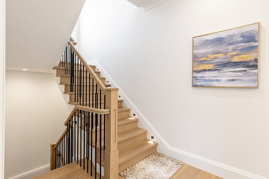 2755 W 38th Avenue Vancouver, BC - 20