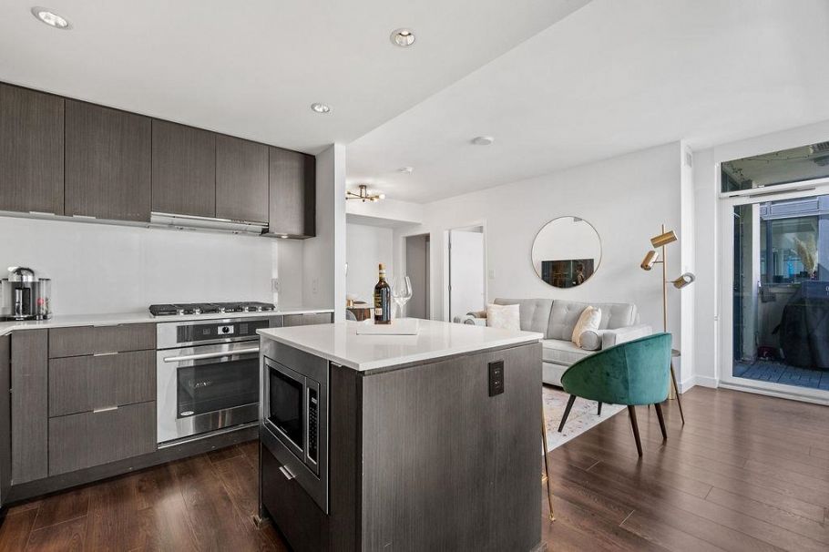 601 161 E 1st Avenue Vancouver, BC - 9