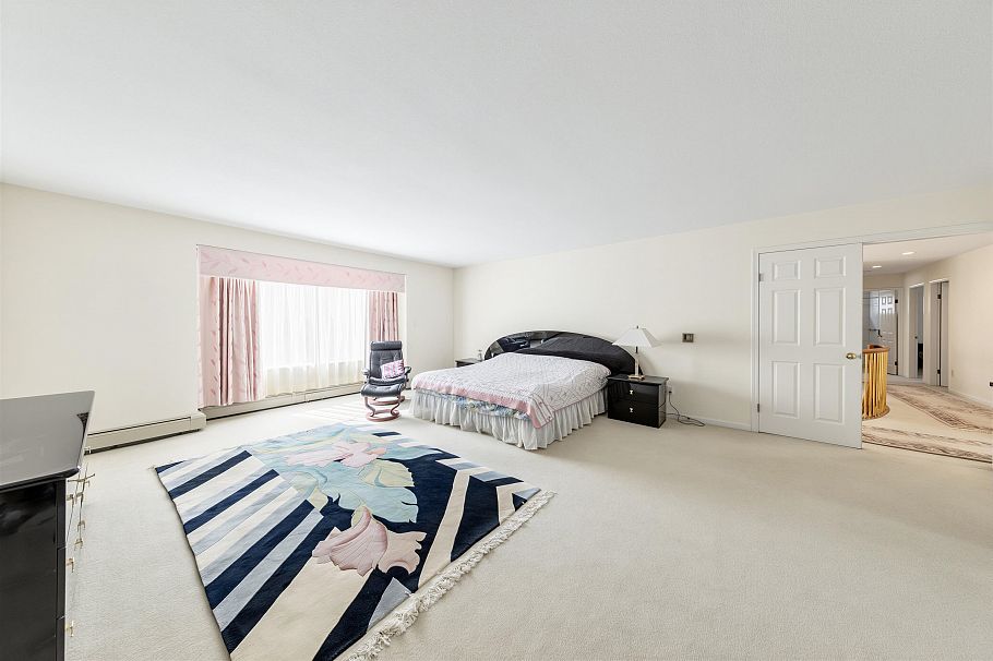 1363 W 48th Avenue Vancouver, BC - 17