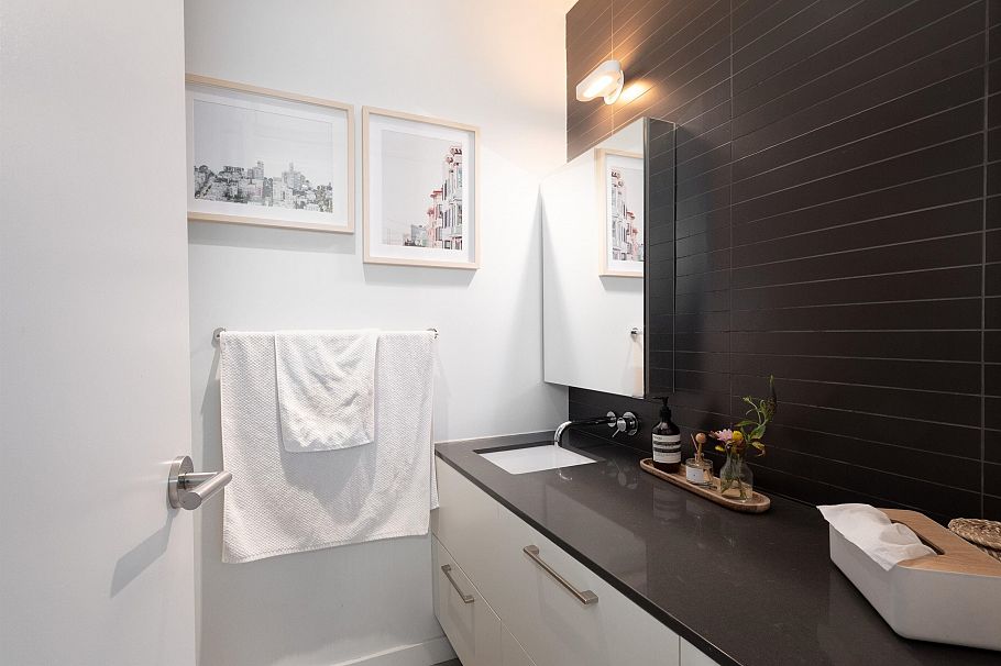2220 Willow Street Vancouver, BC - 24
