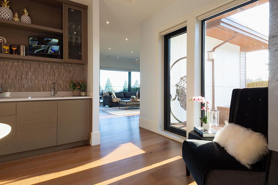 908 Beaconsfield Road North Vancouver, BC - 10
