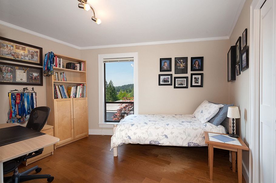 2643 Panorama Drive North Vancouver, BC - 20