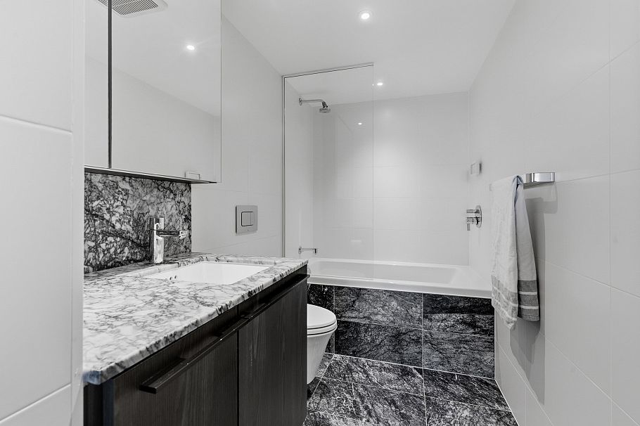 2607 1111 Richards Street Vancouver, BC - 27