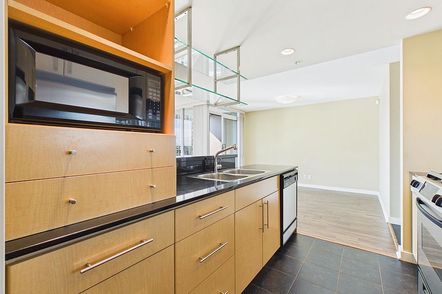 2505 455 Beach Crescent Vancouver, BC - 13