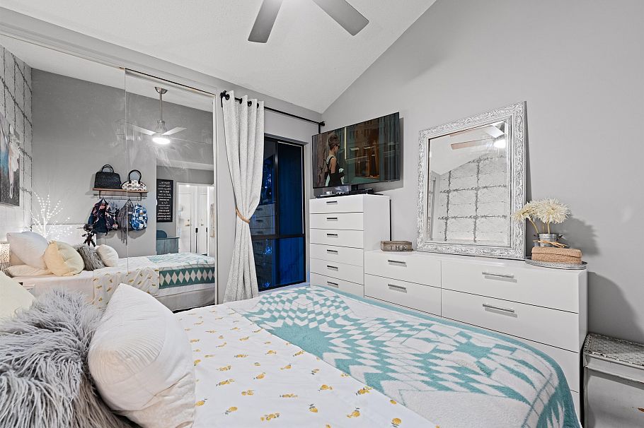 401 2173 W 6 Avenue Vancouver, BC - 18