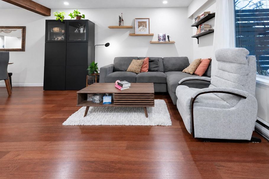112 1274 Barclay Street Vancouver, BC - 2