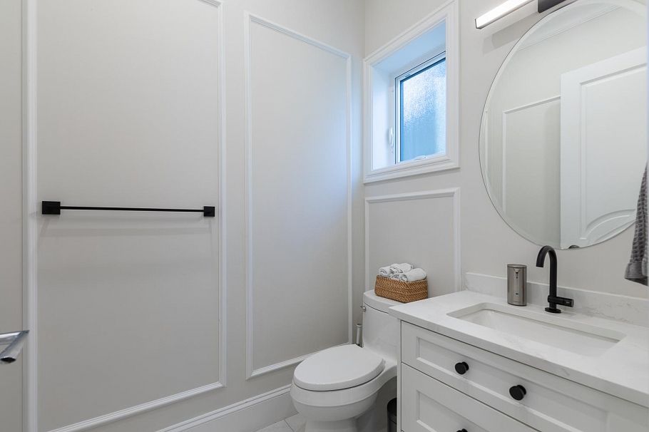 852 W 18th Avenue Vancouver, BC - 15