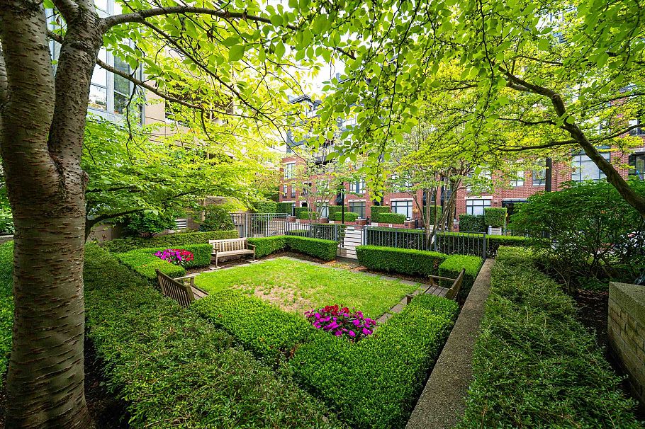 115 2263 Redbud Lane Vancouver, BC - 31