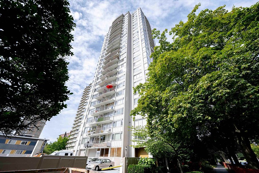 1108 1850 Comox Street Vancouver, BC - 1