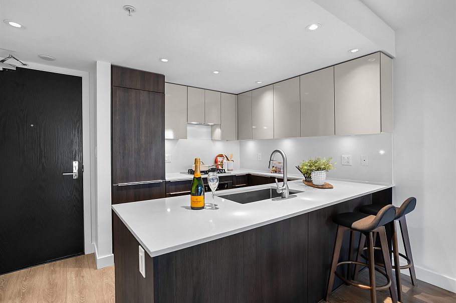 211 1588 E Hastings Street Vancouver, BC - 12