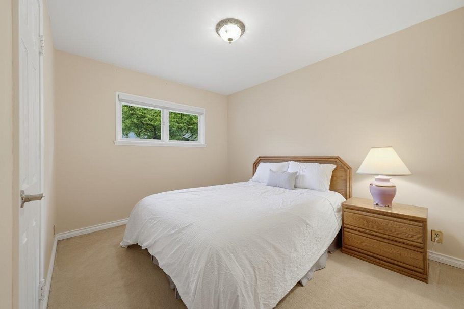 3250 Delbrook Avenue North Vancouver, BC - 24