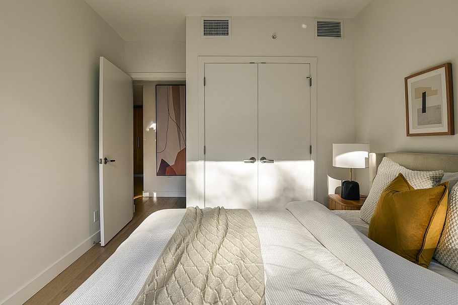 302 7128 Adera Street Vancouver, BC - 33