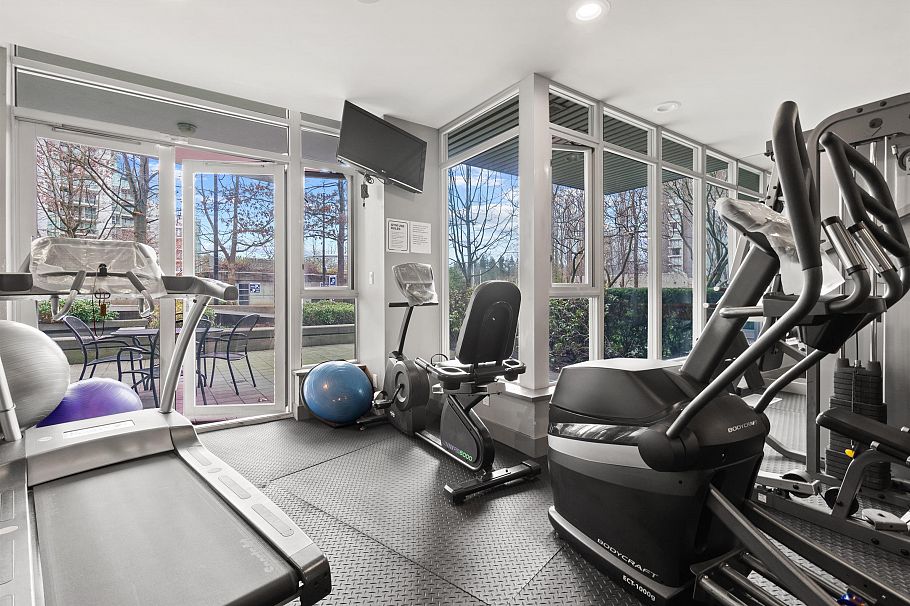 902 1650 Bayshore Drive Vancouver, BC - 34